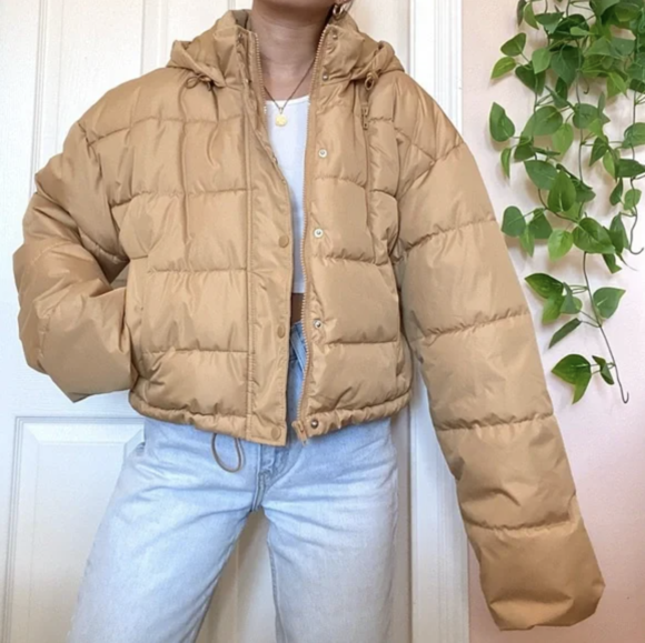 Cropped Puffer Jackets